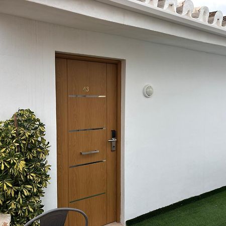 Malaga City Suites Exterior foto